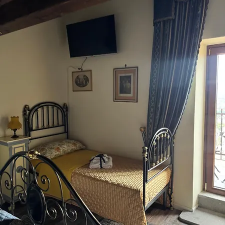 Il Vicoletto 4*
